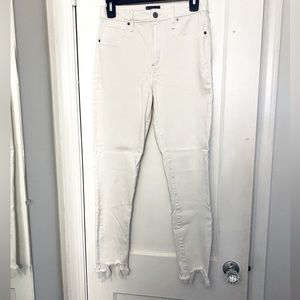 Women’s Abercrombie & Fitch High Rise Skinny Jeans - 27/4R